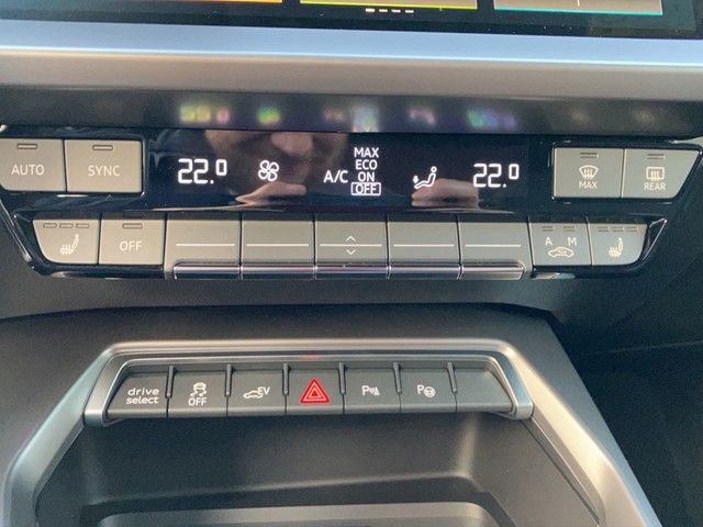 Fahrzeugabbildung Audi A3 Sportback 40 TFSI e S-tronic LED Navi