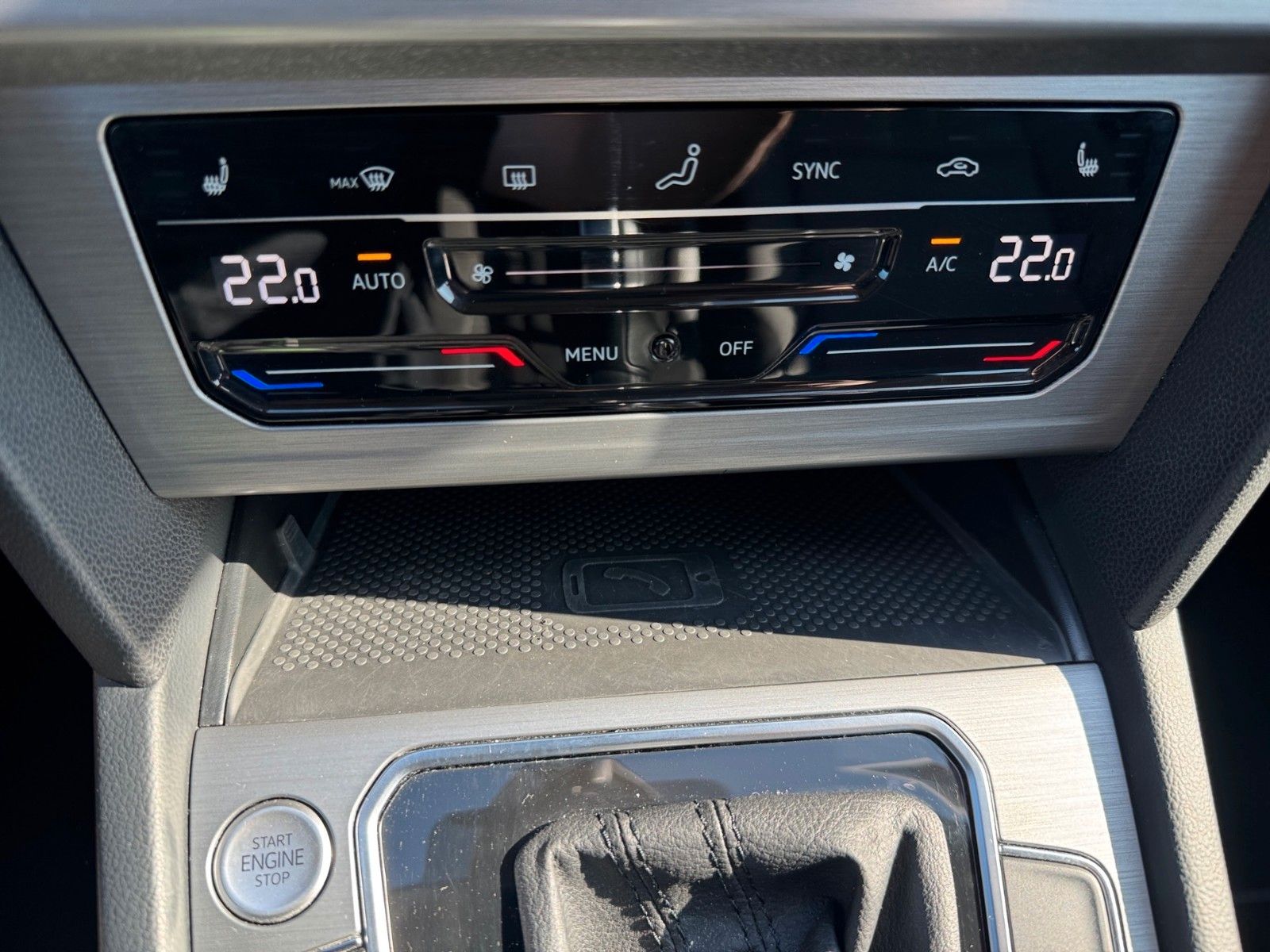 Fahrzeugabbildung Volkswagen Passat Variant Conceptline 1.5 TSI