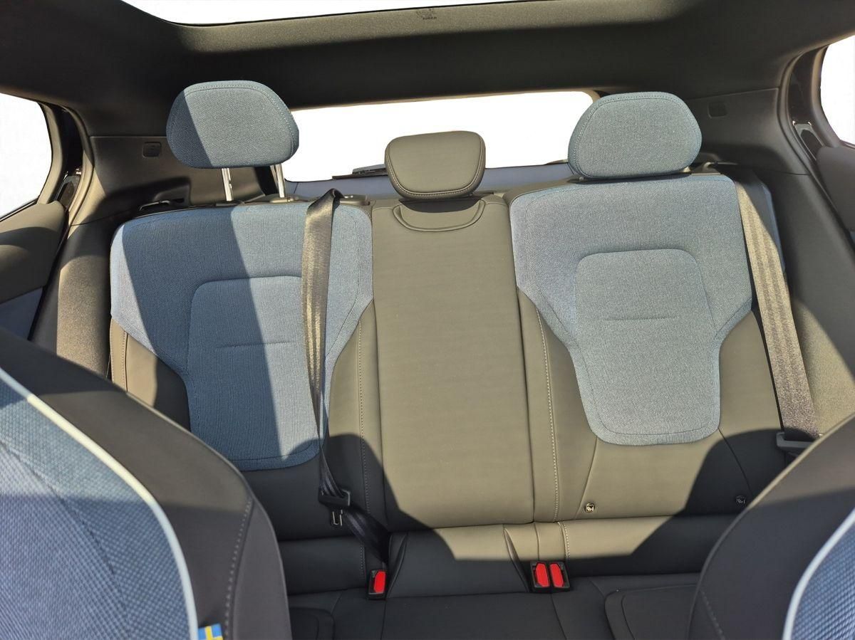 Volvo EX30 - Bild 19