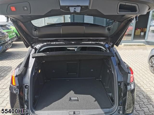 Fahrzeugabbildung Peugeot 3008 1.2 PureTech 130, Allure Pack
