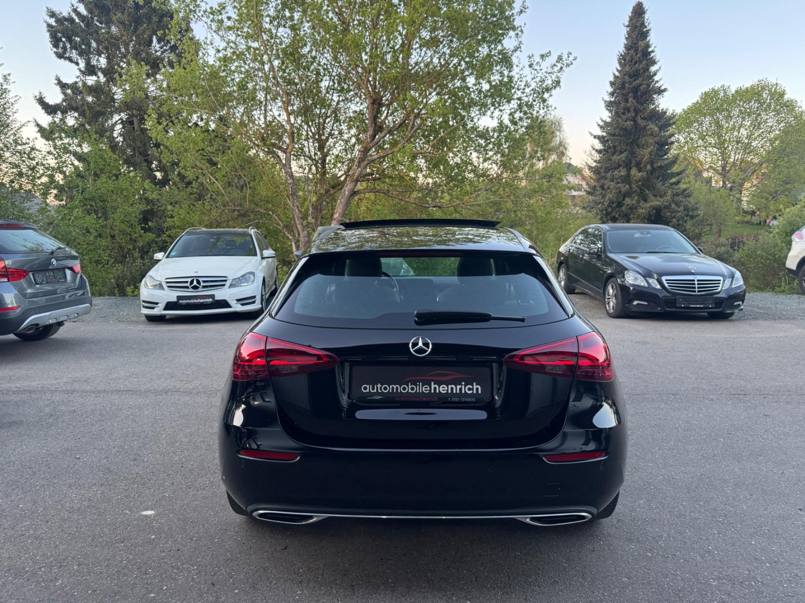 Mercedes-Benz A 180 d Automatik, Pano