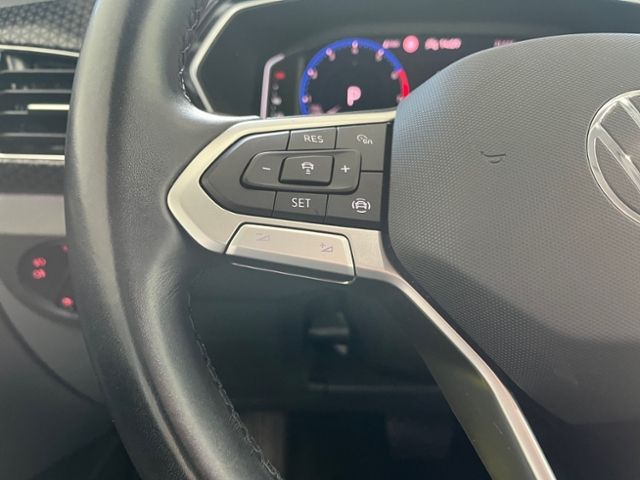 Fahrzeugabbildung Volkswagen T-Cross 1.5 TSI DSG STYLE NAVI KAMERA KESSY