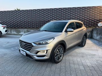 Hyundai TUCSON - 1