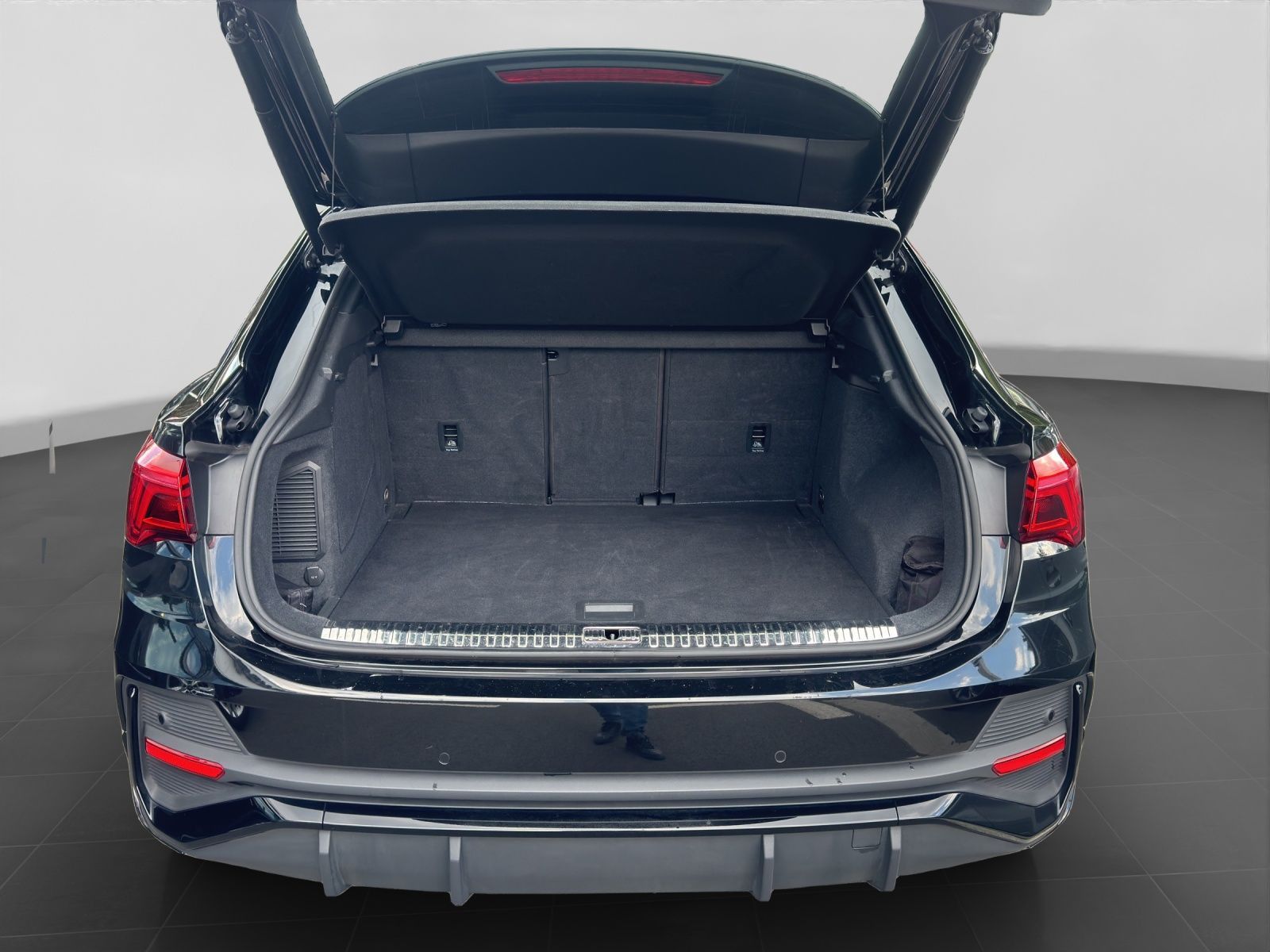 Audi Q3 Sportback 45 TFSIe S LINE PANO LED LM20 SONOS foto 17