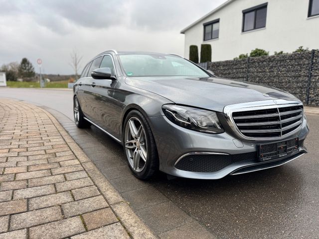 Mercedes-Benz E350d EXCLUSIVE JUNGE STERNE WIDESCREEN LED