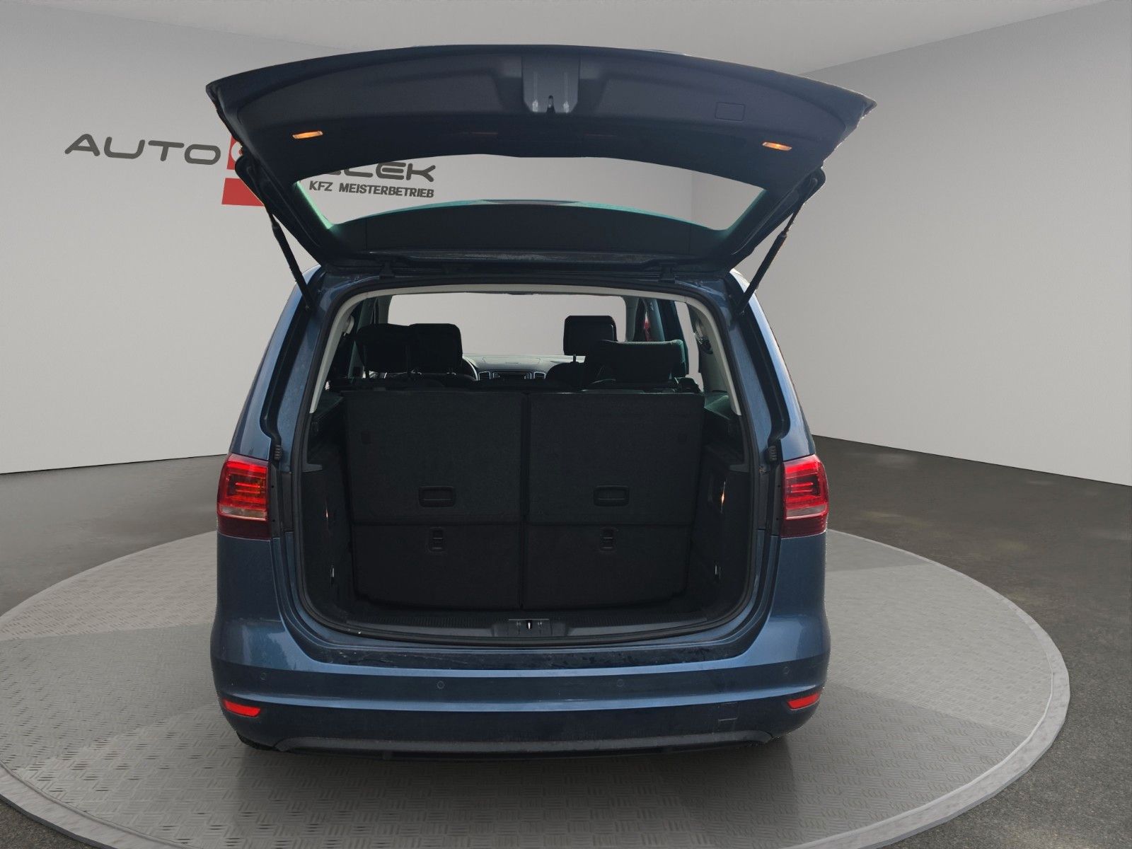 Fahrzeugabbildung Volkswagen Sharan Ocean 4Motion Aus 1.Hand