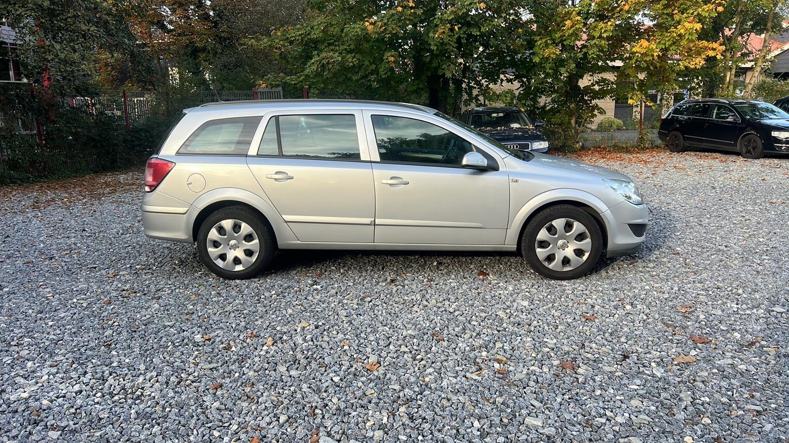 Opel Astra 2008 — photo 5