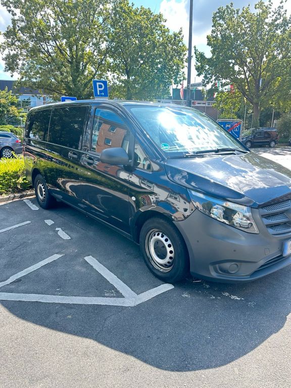Image of Mercedes-Benz Vito