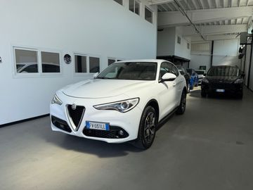 Alfa-Romeo Stelvio - 7