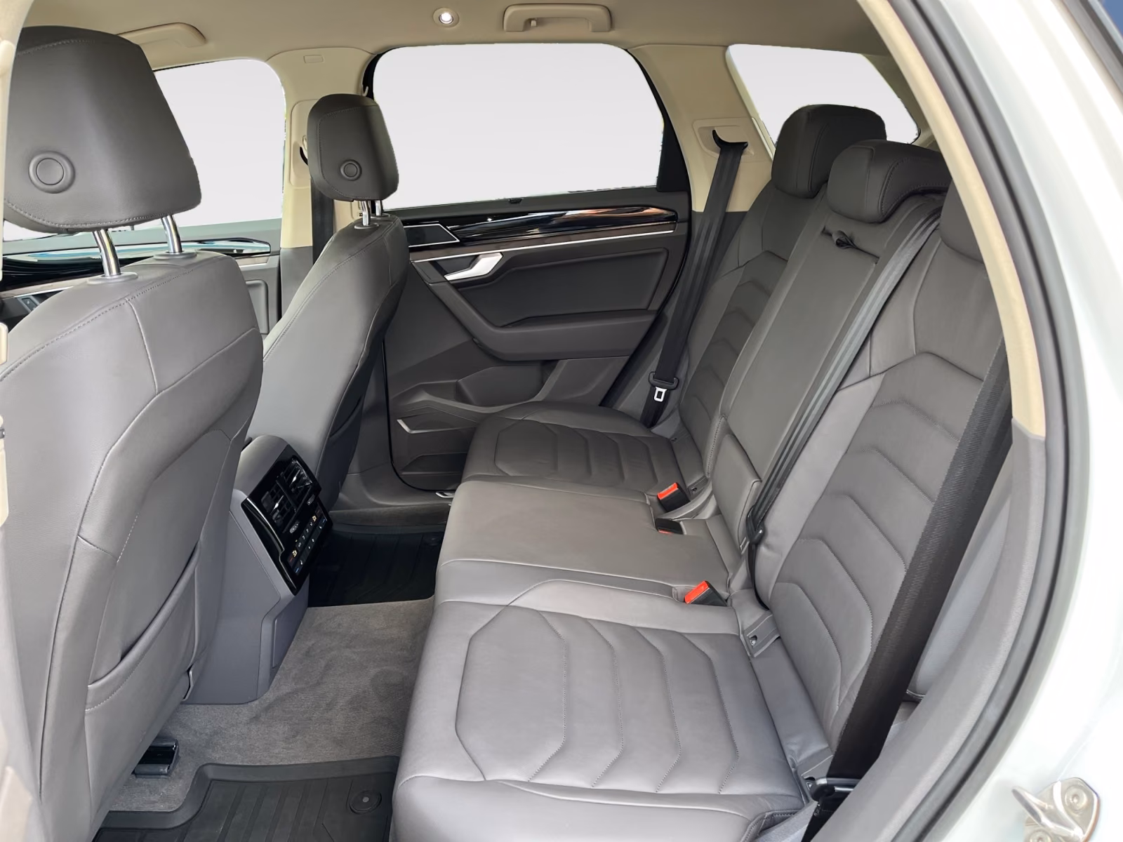 Volkswagen Touareg 3,0 V6 TDI 4motion R-Line Black