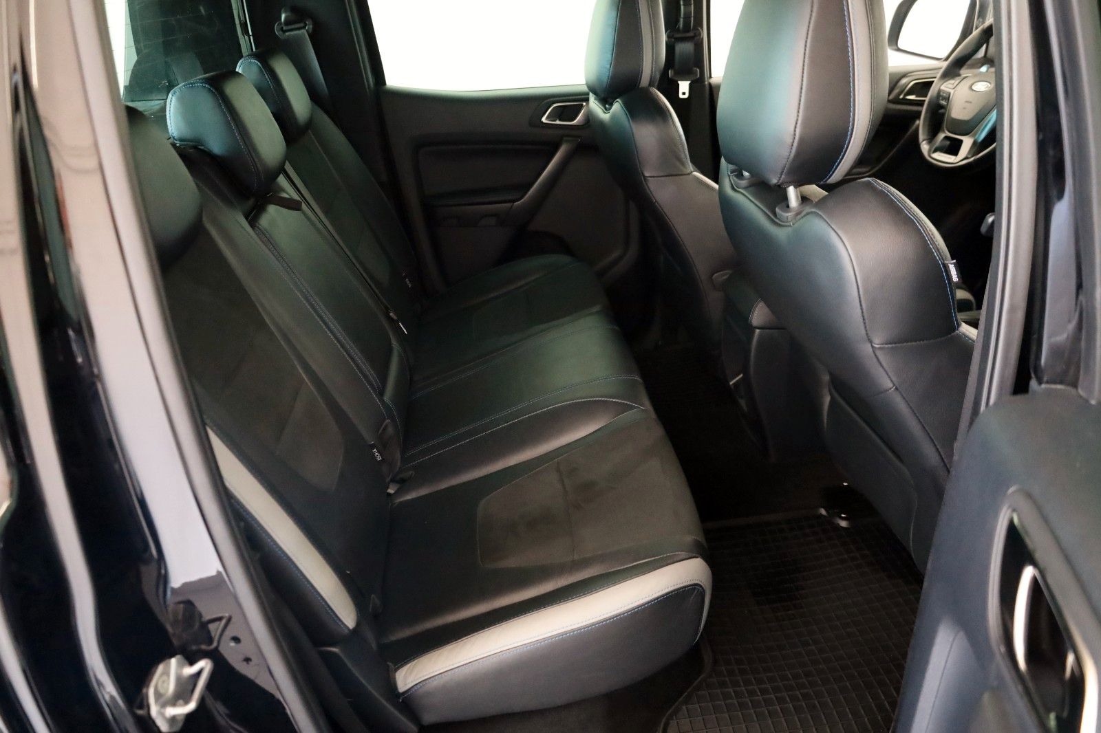 Fahrzeugabbildung Ford Raptor 4x4,Leder,Navi,Xenon,CarPlay,Rolo, AHK