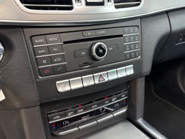 Mercedes E 200 - 7