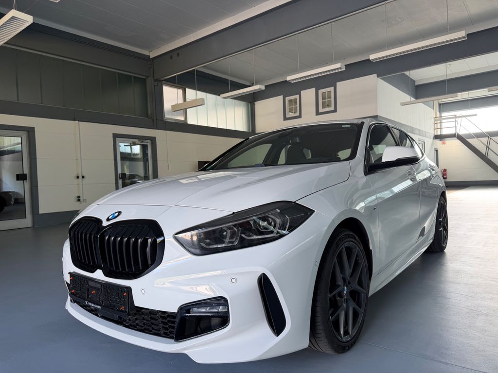 Image of BMW 120