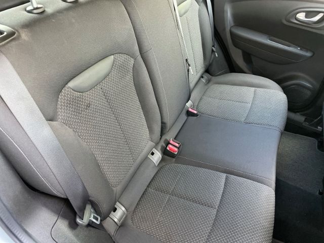 Fahrzeugabbildung Renault Kadjar 1.3 TCe 140 Zen, Navi, Tempomat, Sitzheiz
