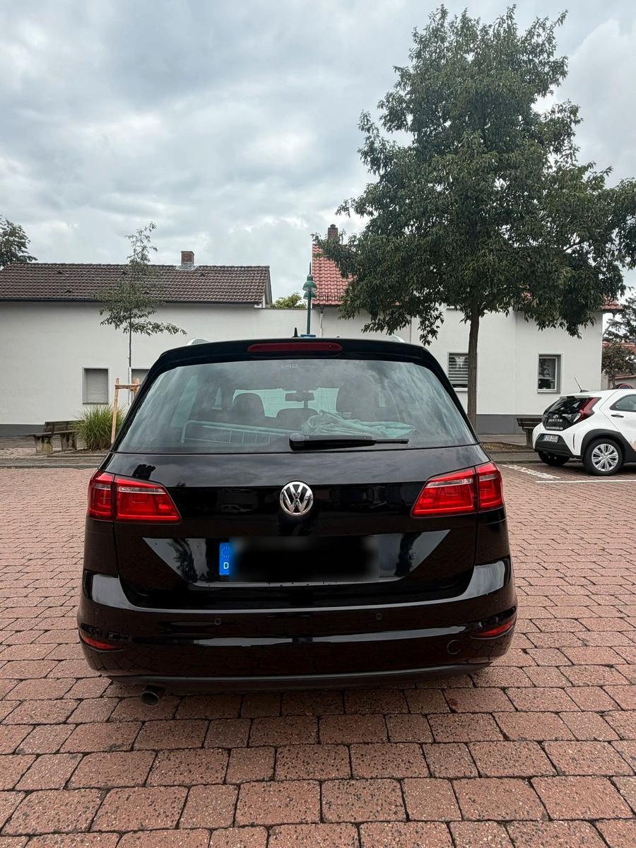 Volkswagen Golf Sportsvan 2014 — photo 7
