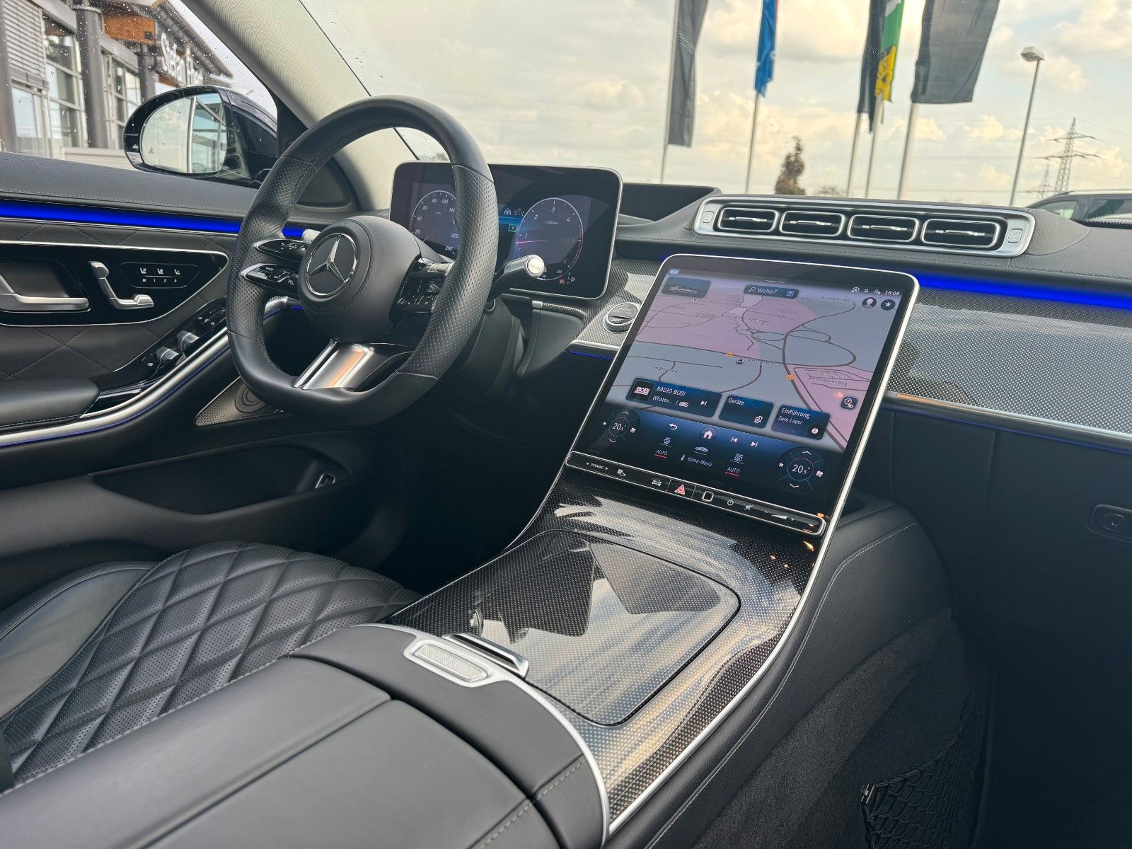 Fahrzeugabbildung Mercedes-Benz S 400d 4M AMG+Pano+Massage+HUD+360+AirM+