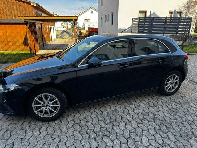 Mercedes-Benz A 200 Progressive TOP Zustand