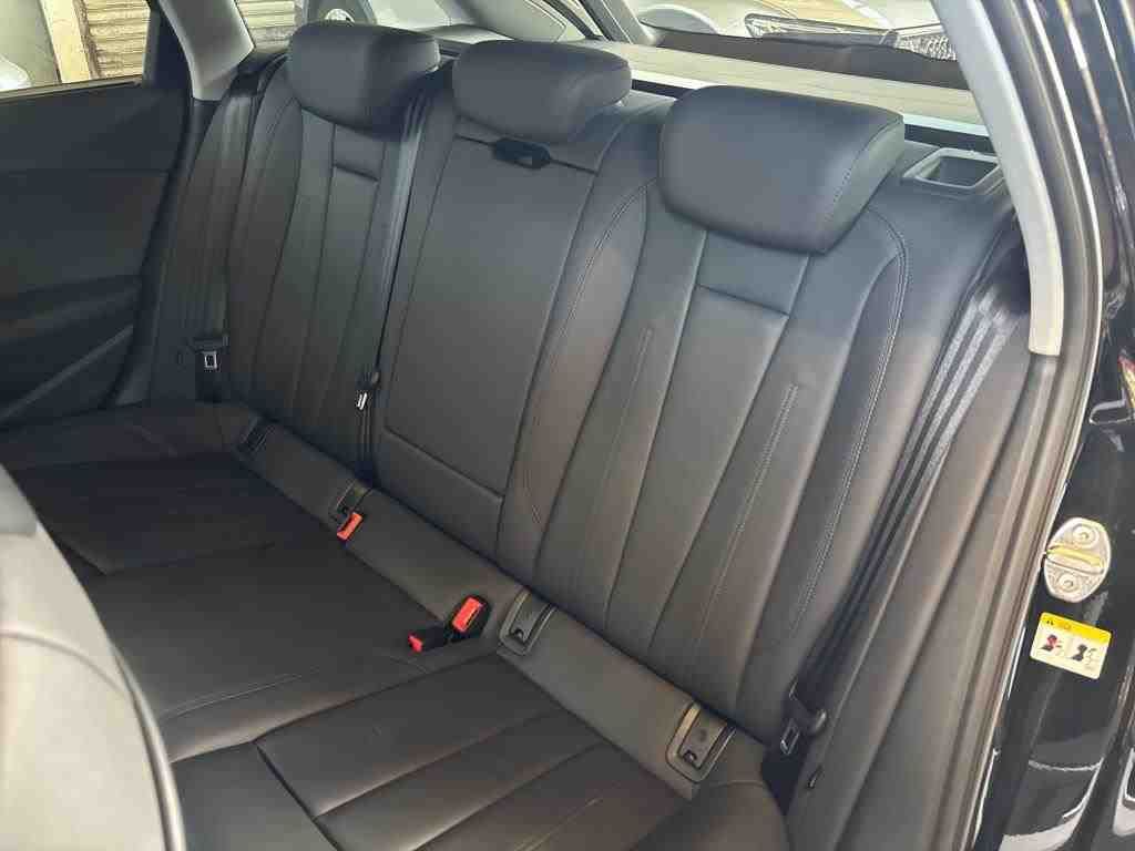 Audi A4 - Bild 6