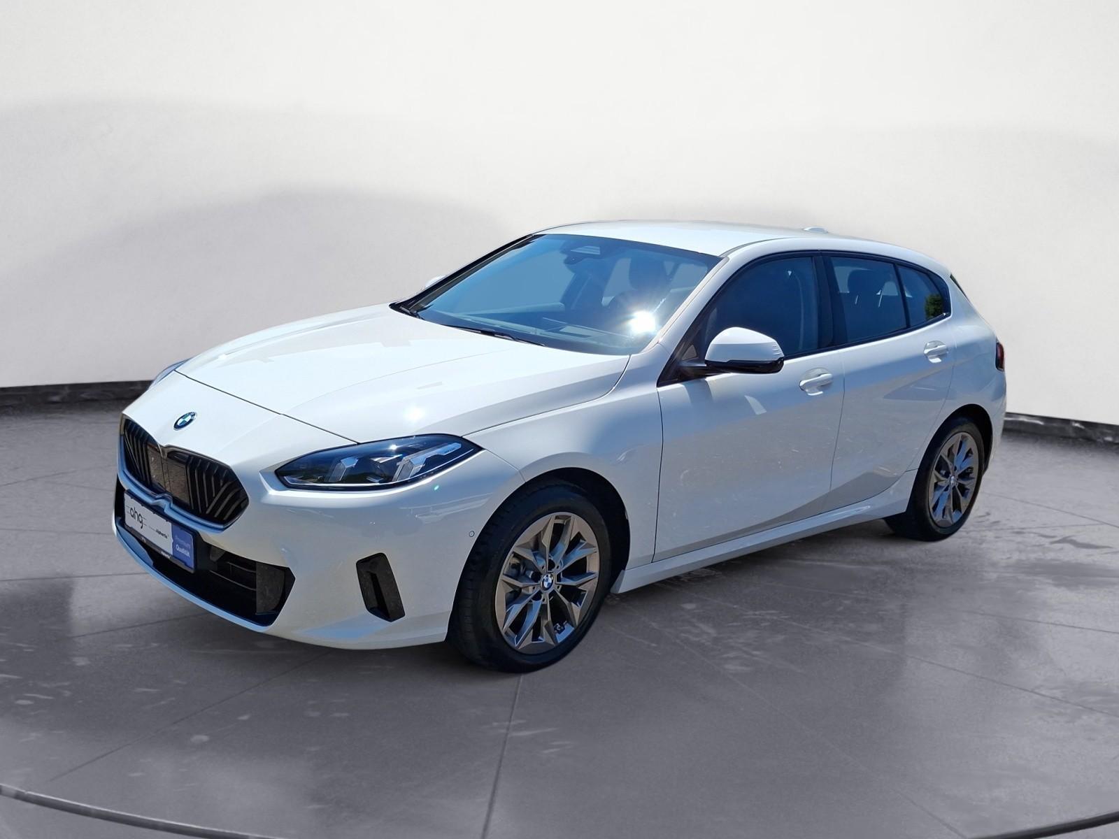 BMW 1 Series Steptronic Niere Iconic Head-Up Parking Assi