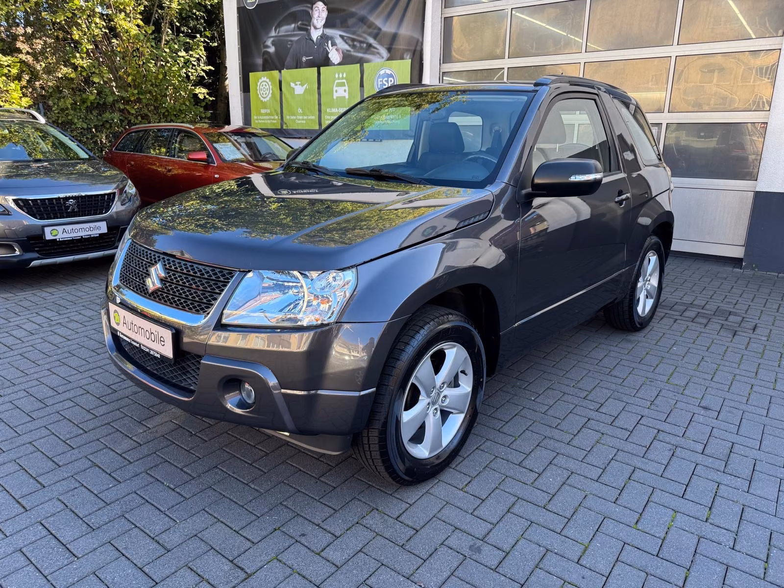 Suzuki Grand Vitara 2.4 VVT 166 ch 4x4 • Boîte auto • Réducteur • Attelage • Sièges chauffants