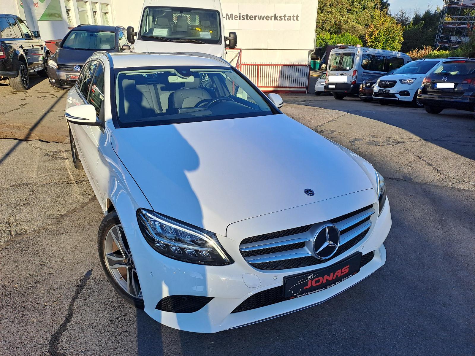 Mercedes-Benz C 180 T-Modell CGI *Kam*PDCs*Navi*Carplay...*SHZ