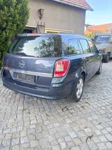 Opel Astra Caravan 1.4 Twinport - - Opel Astra aus 2007: Kombi