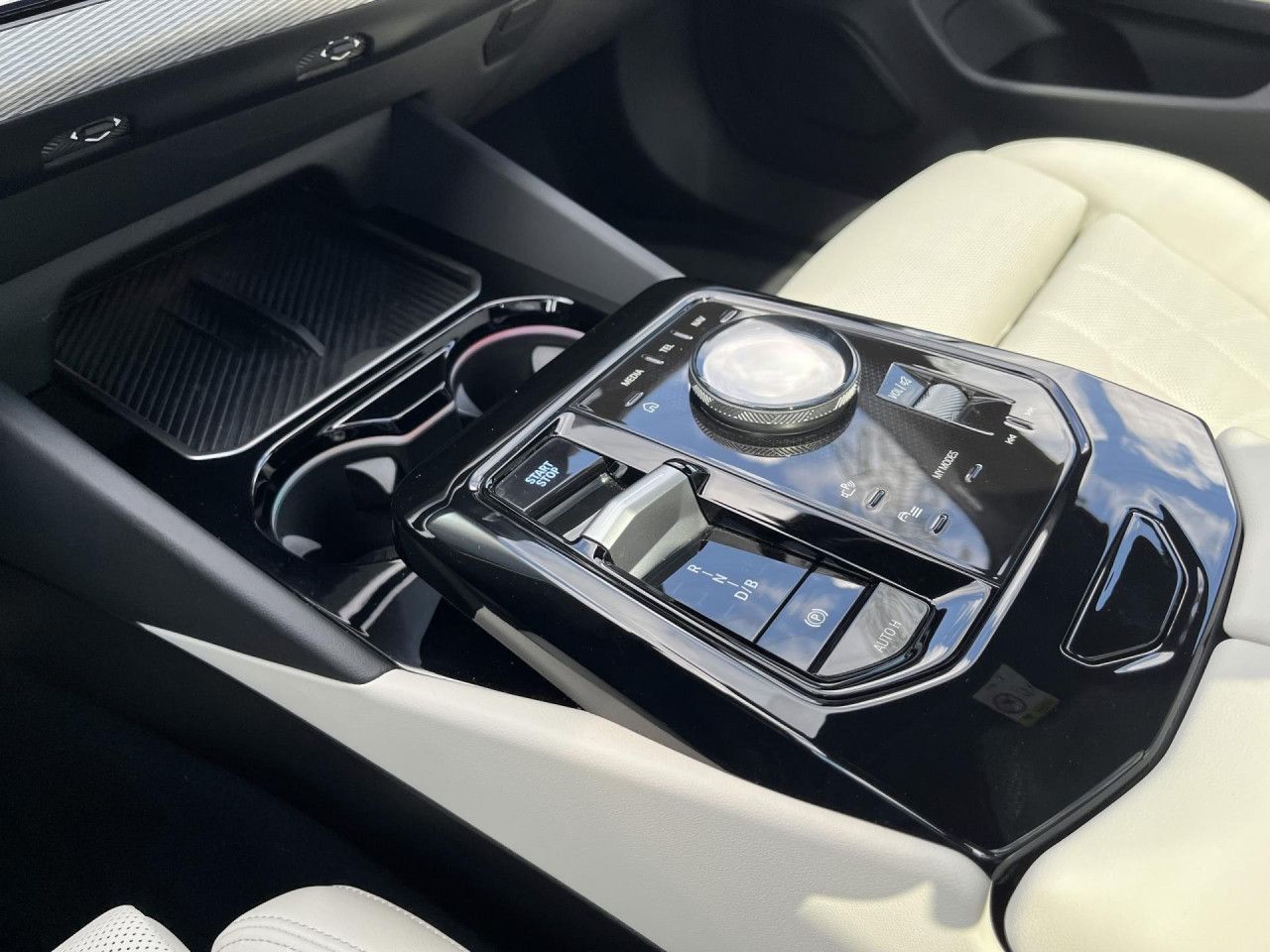 BMW i5 - Bild 14