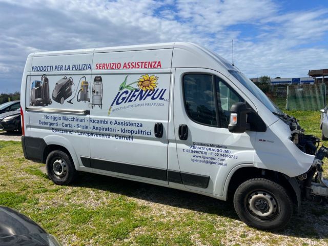 Fiat Ducato ( motore ok , muso anteriore da sost