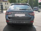 Skoda Superb Combi Style iV LED Navi Sitzheizung AHK - Skoda Superb Style mit Hybrid-Antrieb (Benzin/Elektro)