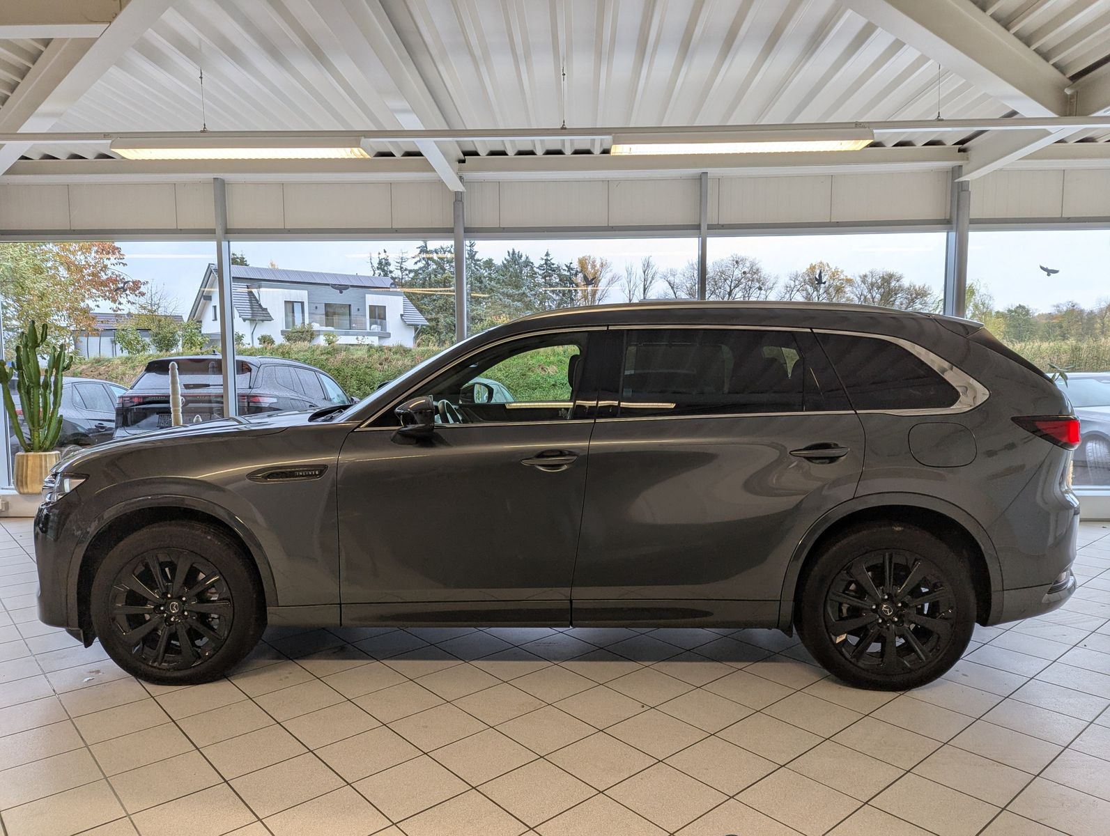 MAZDA CX-80 3.3L E-SKYACTIV D 254 HOMURA+ 7-Sitze Pano - Image 4