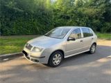 Skoda Fabia -1.2 Liter Klima 4 Türer Tüv AHK - Skoda Fabia: Türer
