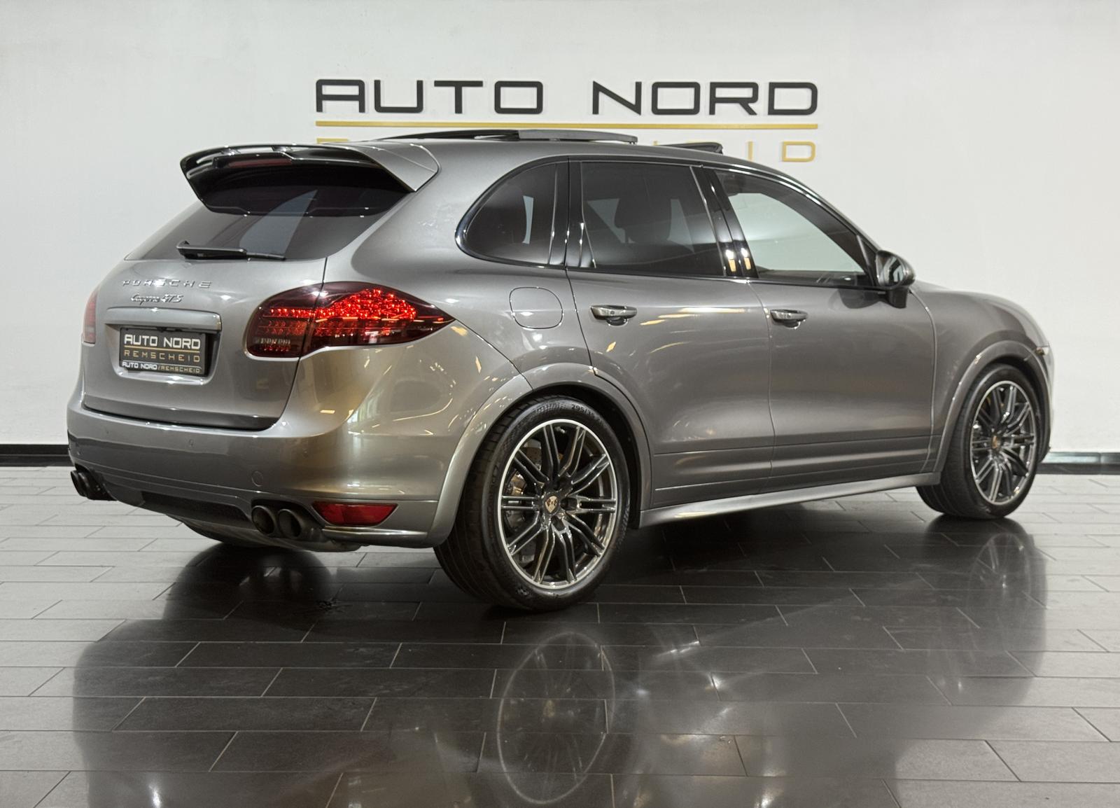 Porsche Cayenne 4.8 GTS*18-Wege*21´´*Pano*Burmester*LUFT