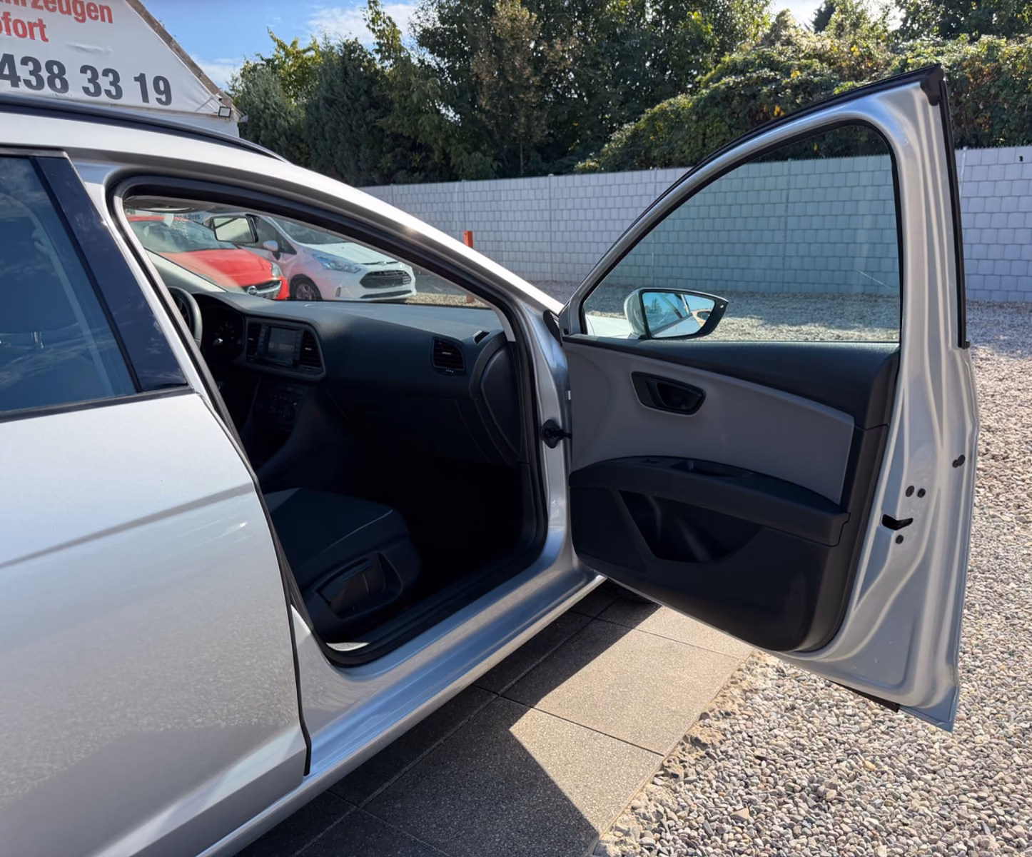 Seat Leon ST Reference Sportsitze Sport Lenkrad
