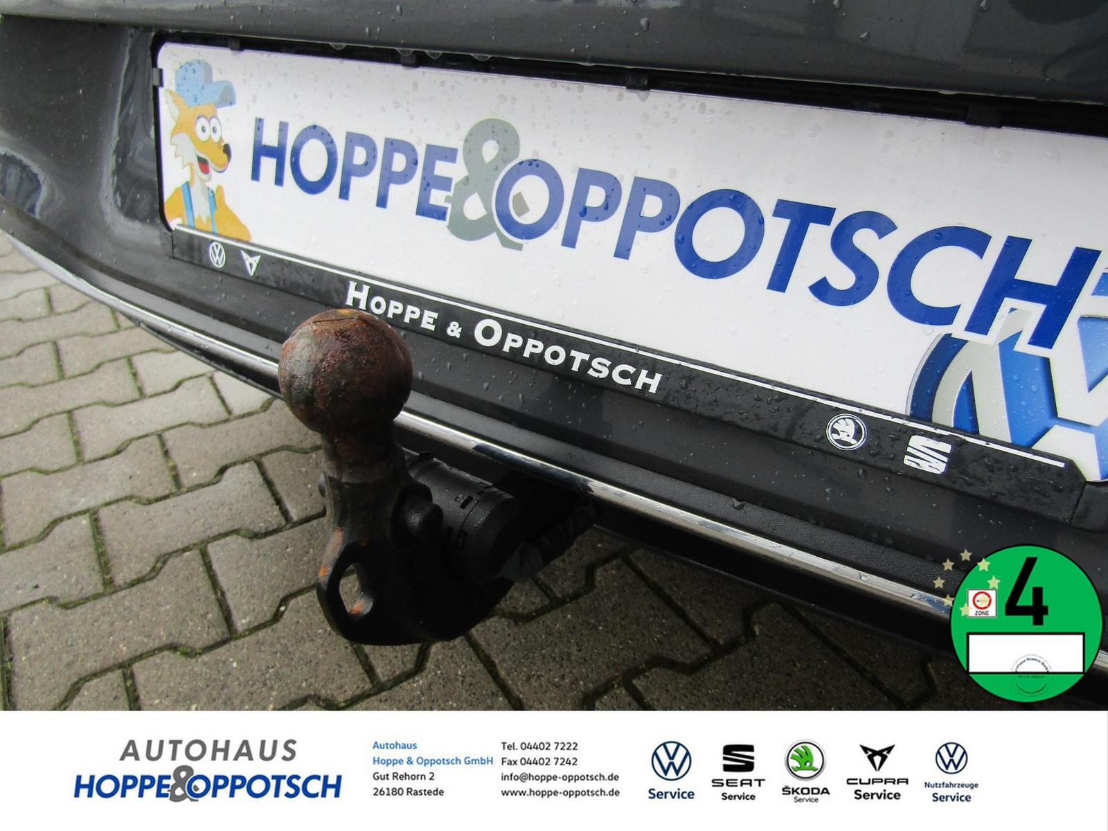 Volkswagen Golf 1.5eTSI Style DSG LED Navi AHK Digi-Cockpit