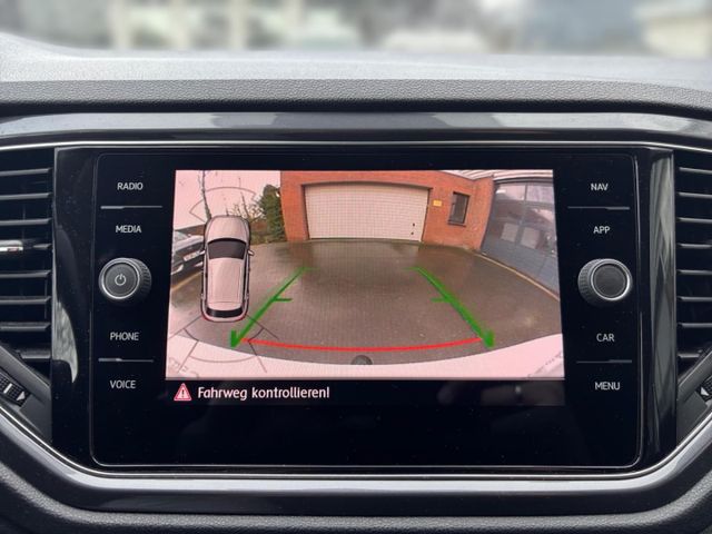 T-Roc 1.5 TSI DSG IQ.DRIVE LED AHK Kamera Navi