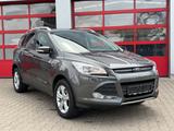 Ford Kuga Sync Edition /PDC/ZAHNRIEMEN NEU/WENIG KM - Ford Kuga: Sync Edition