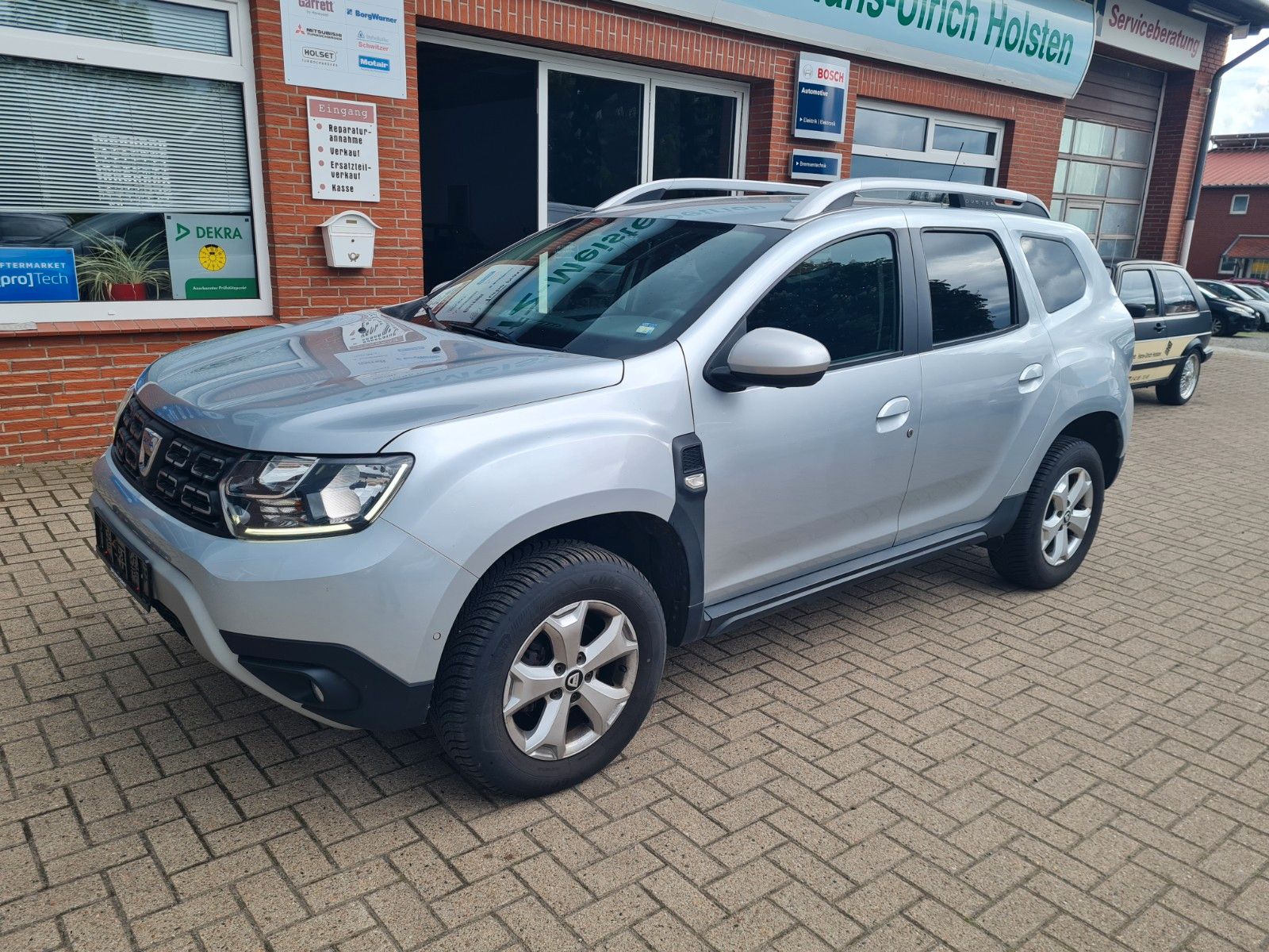 DACIA Duster