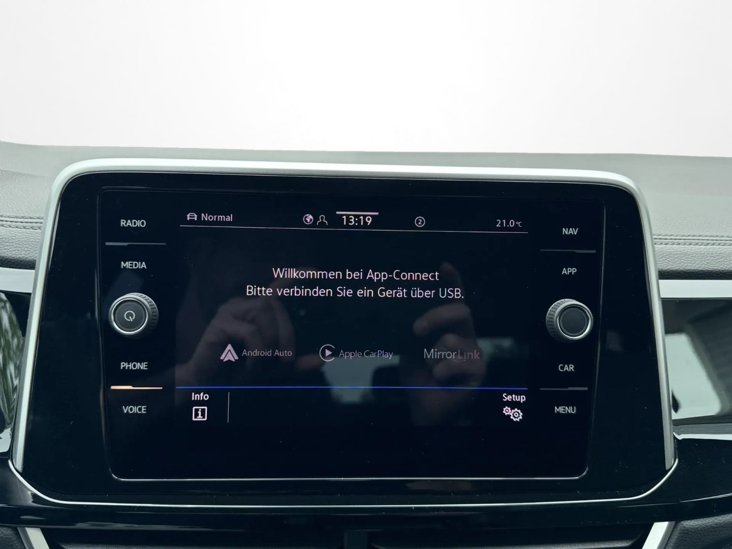 T-Roc 1.0 TSI R-Line *NAVI*LED*IQ.DRIVE*GARANTIE