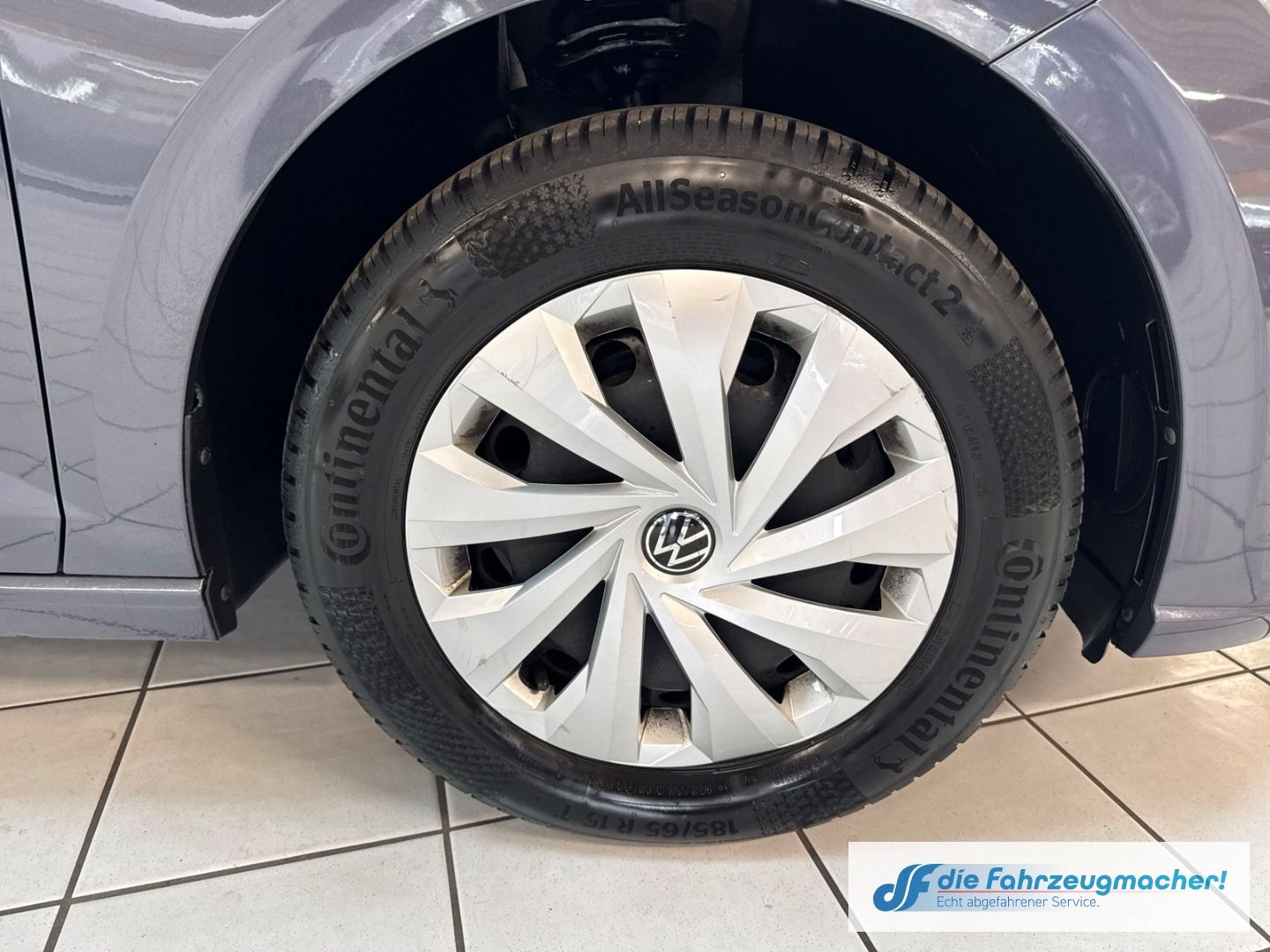 Fahrzeugabbildung Volkswagen Polo VI Life Navi Digitales Cockpit LED ACC Appl