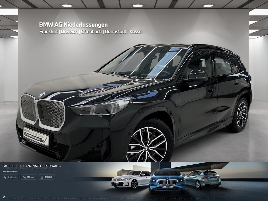 BMW iX1 xDrive30 M Sport AHK Driv.Assist.Prof LED