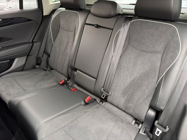 Fahrzeugabbildung Volkswagen Tiguan 2.0 TDI ELEGANCE HD-MATRIX HUD KAMERA NAV