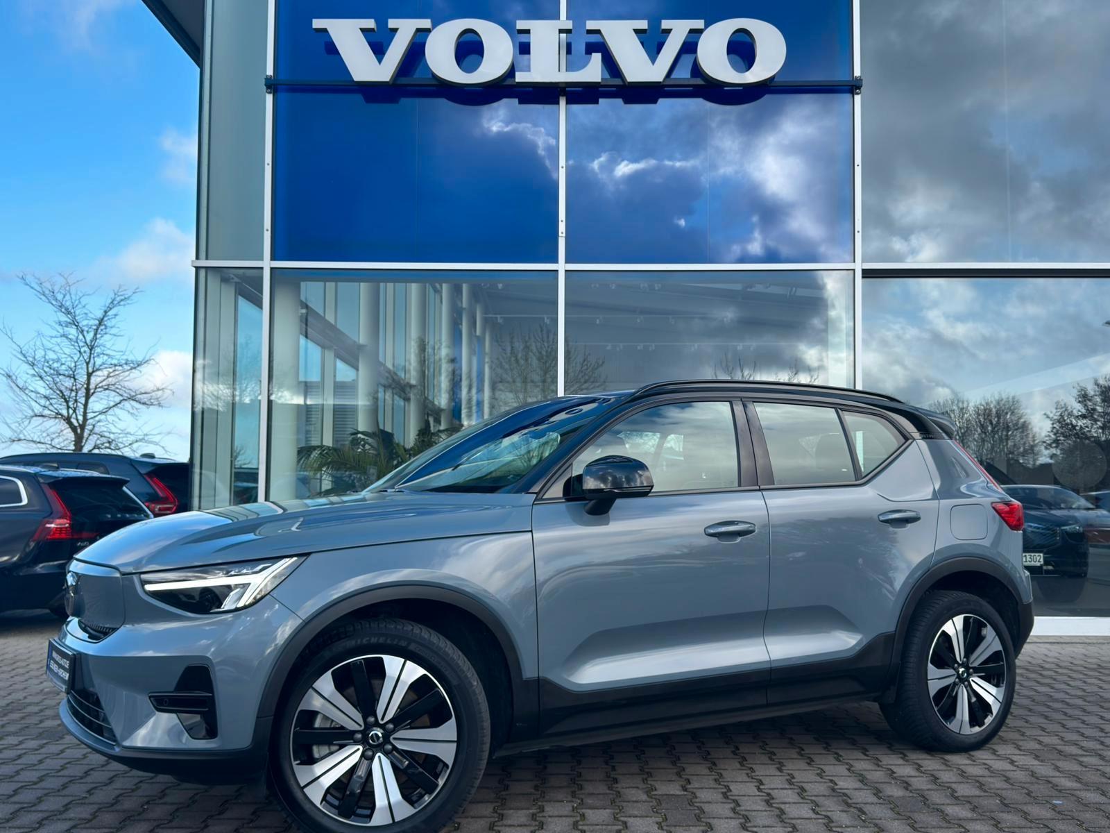 Volvo XC40 AWD Recharge Twin Motor Plus