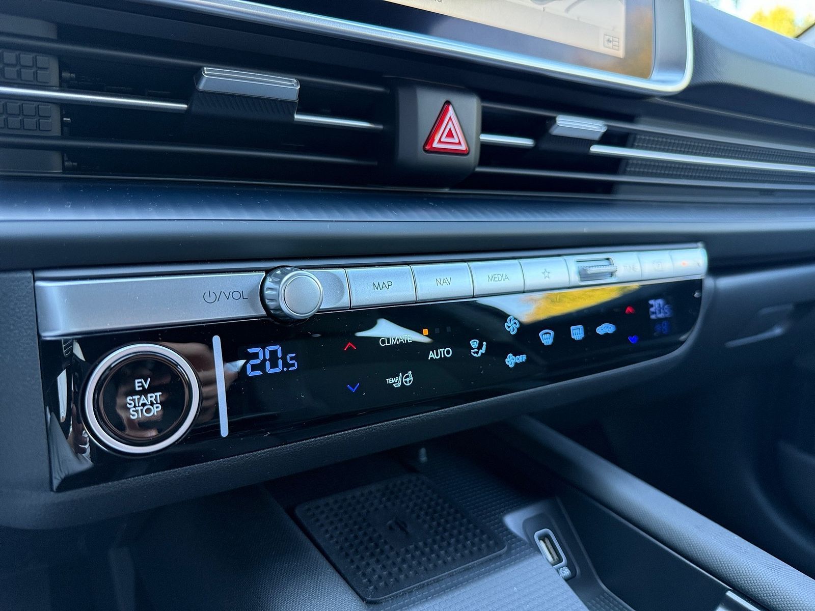 Hyundai IONIQ 6 – Bild 18