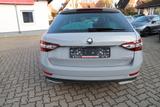 Skoda Superb Combi 2.0 TDI SportLine 4x4 - NAVI/KES... - Skoda Superb Sportline mit Diesel-Antrieb