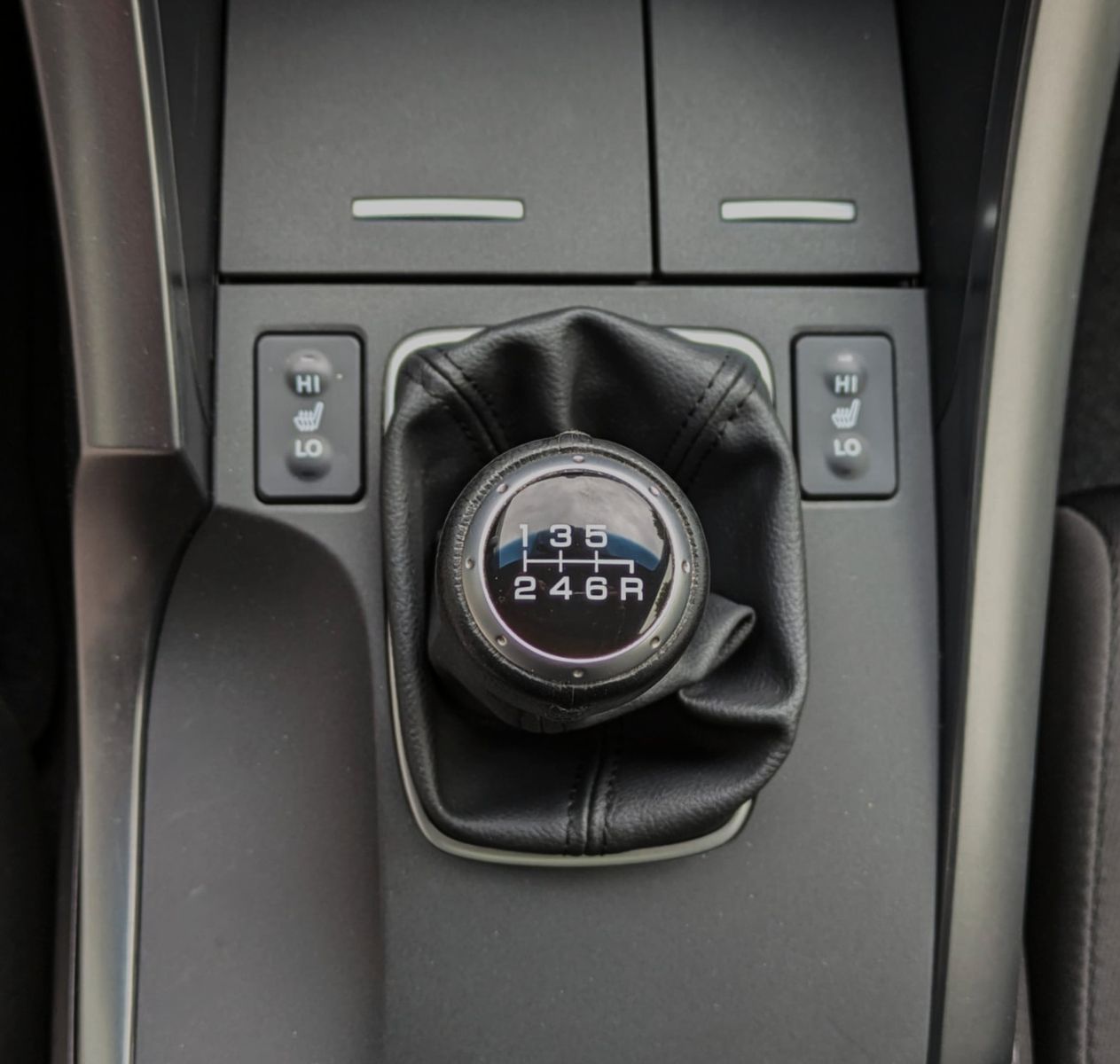 Fahrzeugabbildung Honda Accord 2.0i KLIMAAUT SITZHEIZUNG XENON GARANTIE!