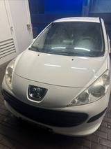 Peugeot 207 - Peugeot 207 aus 2009 mit Diesel-Antrieb