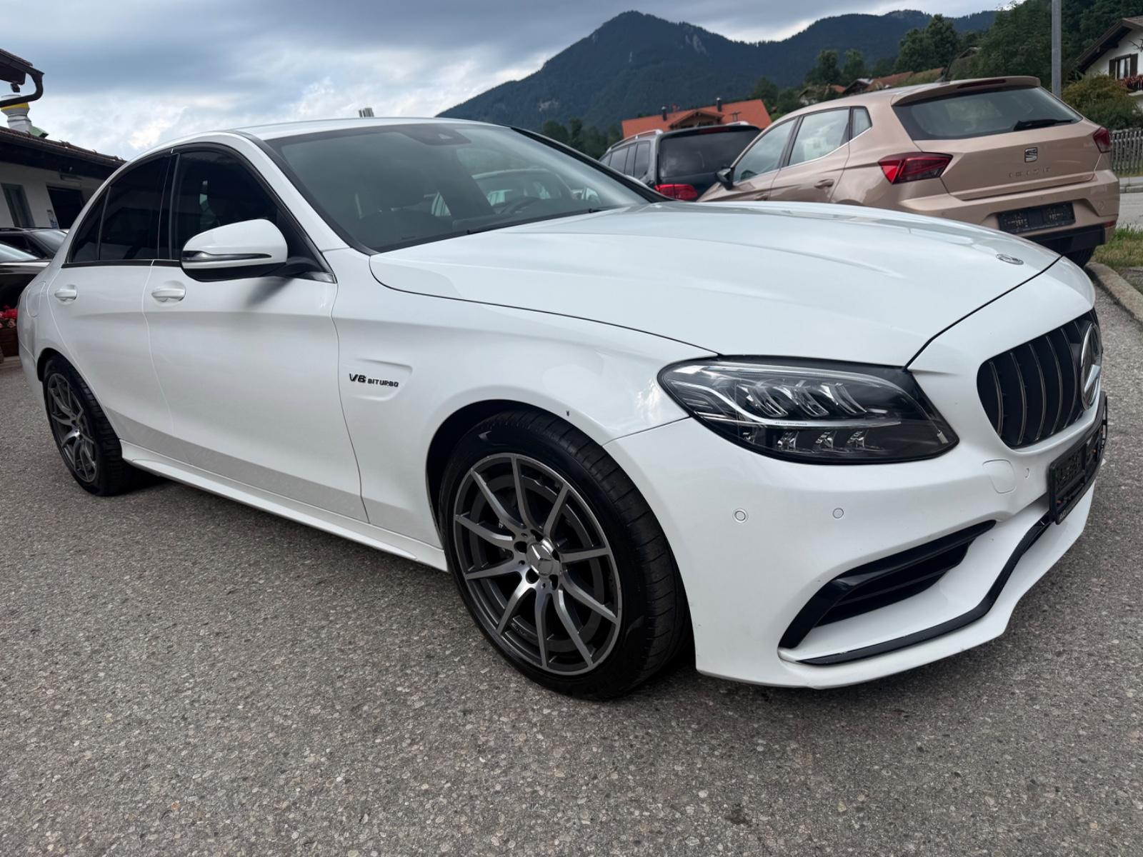 Mercedes-Benz C-Class C Limousine C 63 AMG, миниатюра 2