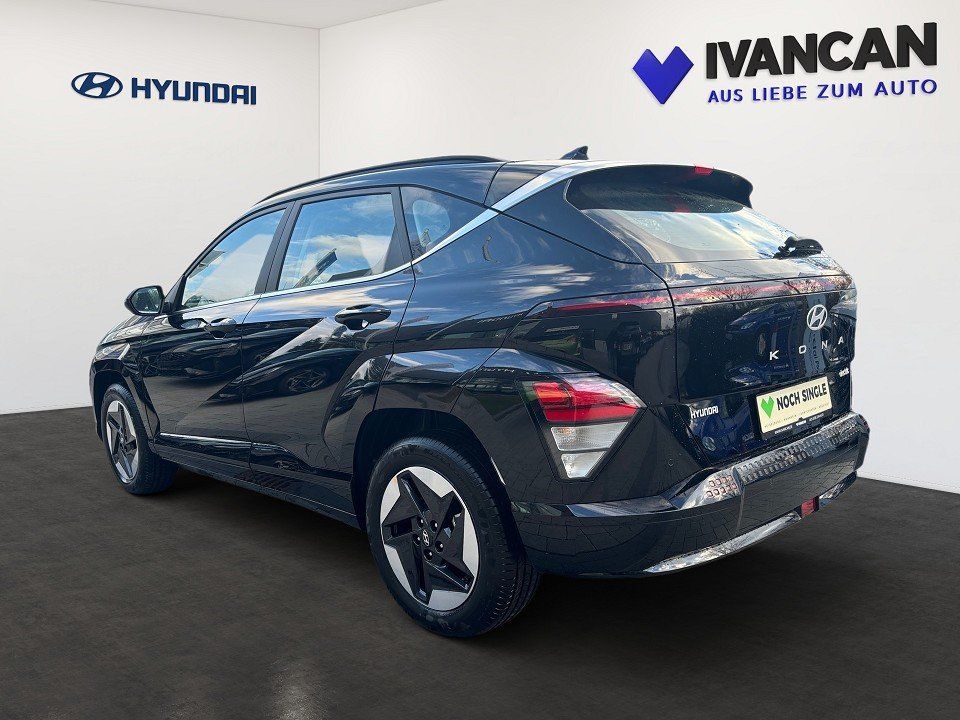 Fahrzeugabbildung Hyundai KONA Elektro 48,4kWh ADVANTAGE