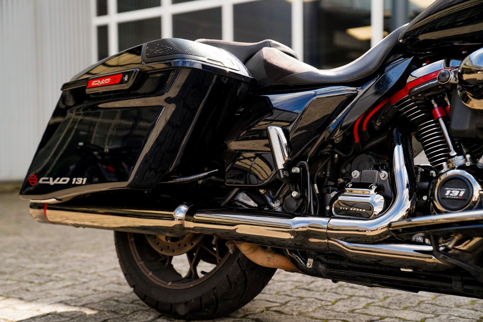 Fahrzeugabbildung Harley-Davidson CVO Street Glide -Jekill&Hyde-Stage IV Kit 131ci