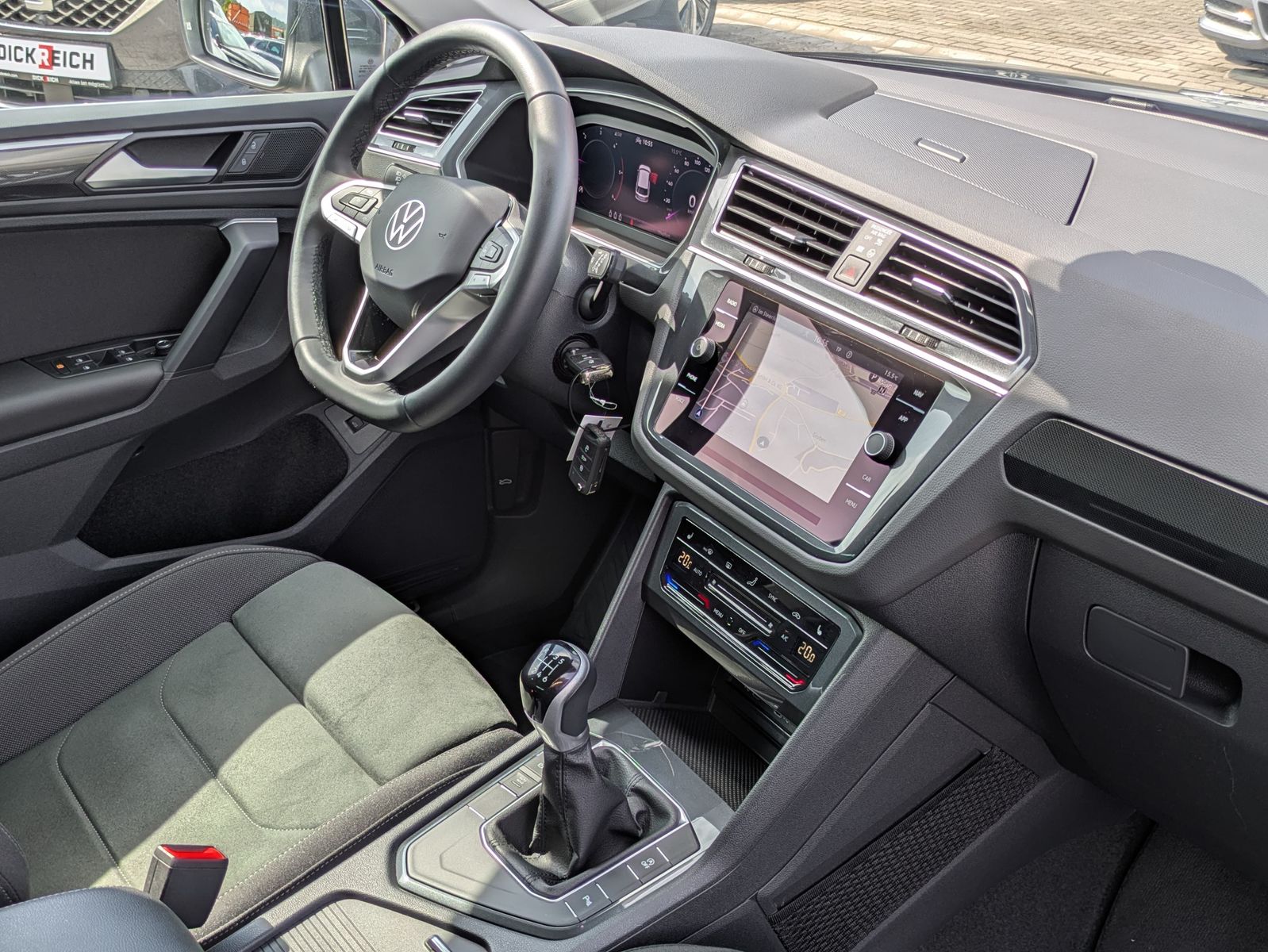 Fahrzeugabbildung Volkswagen Tiguan 2.0 TDI Elegance MATRIX*ACC*CAM*MASSAGE